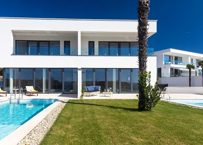 Villa Superior One